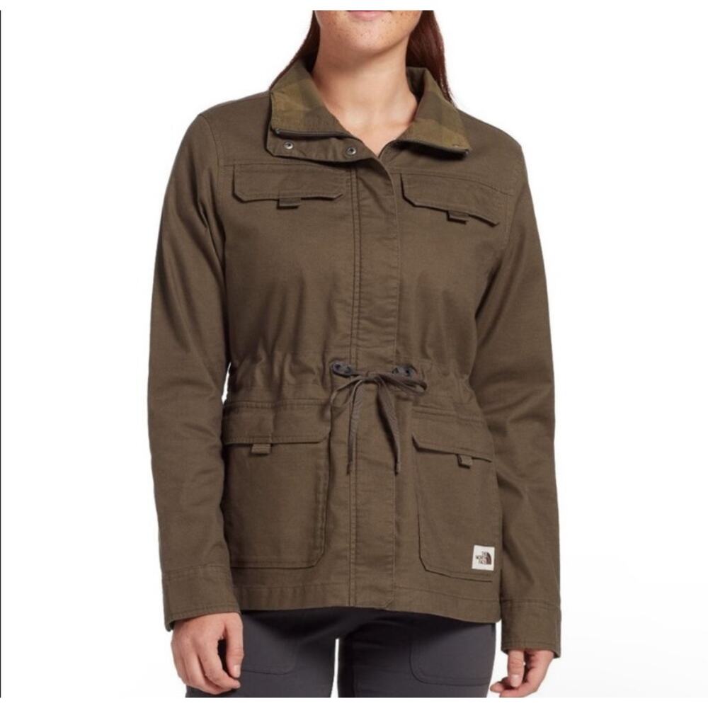 Women’s The North Face army green utility jacket with drawstring waist size XS